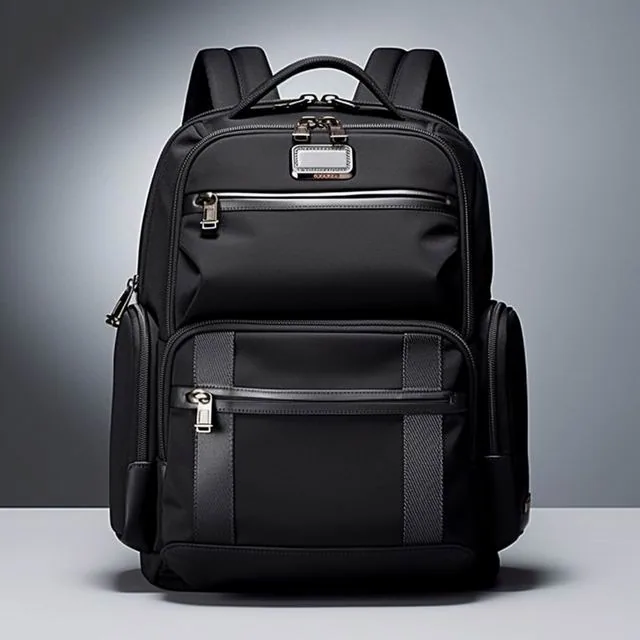 Custom Backpacks UK: The Complete Guide to Wholesale Backpack Production - view 1